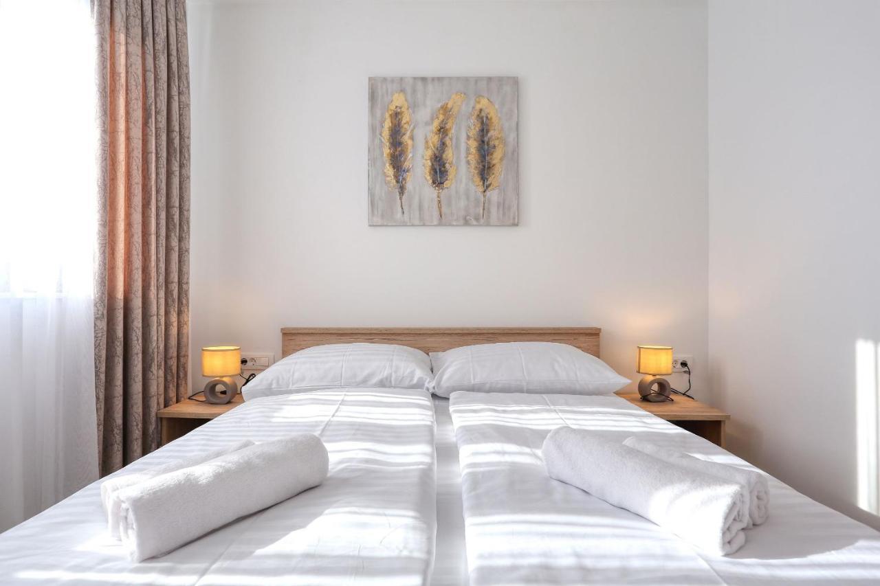 Apartments Perla With Free Parking Zadar Exterior foto
